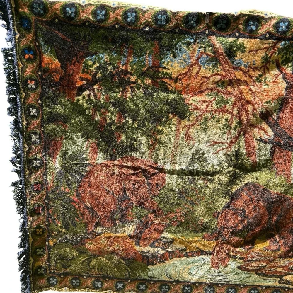 Vintage Bear Tapestry Rug Wall Hanging Cabin Rustic Camp Decor 45 X 63 Colorful